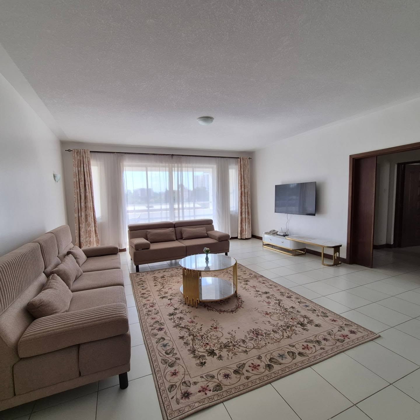 Modern 2 Bedroom Apartment For Rent In Westlands thumbnail 4