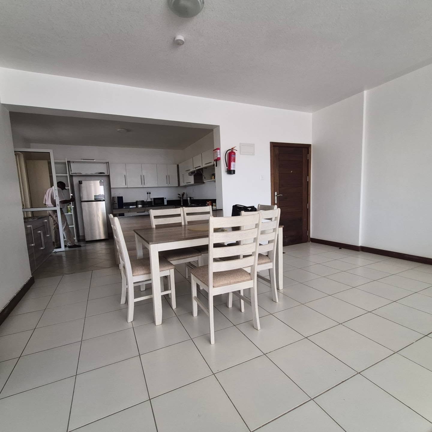 Modern 2 Bedroom Apartment For Rent In Westlands thumbnail 7