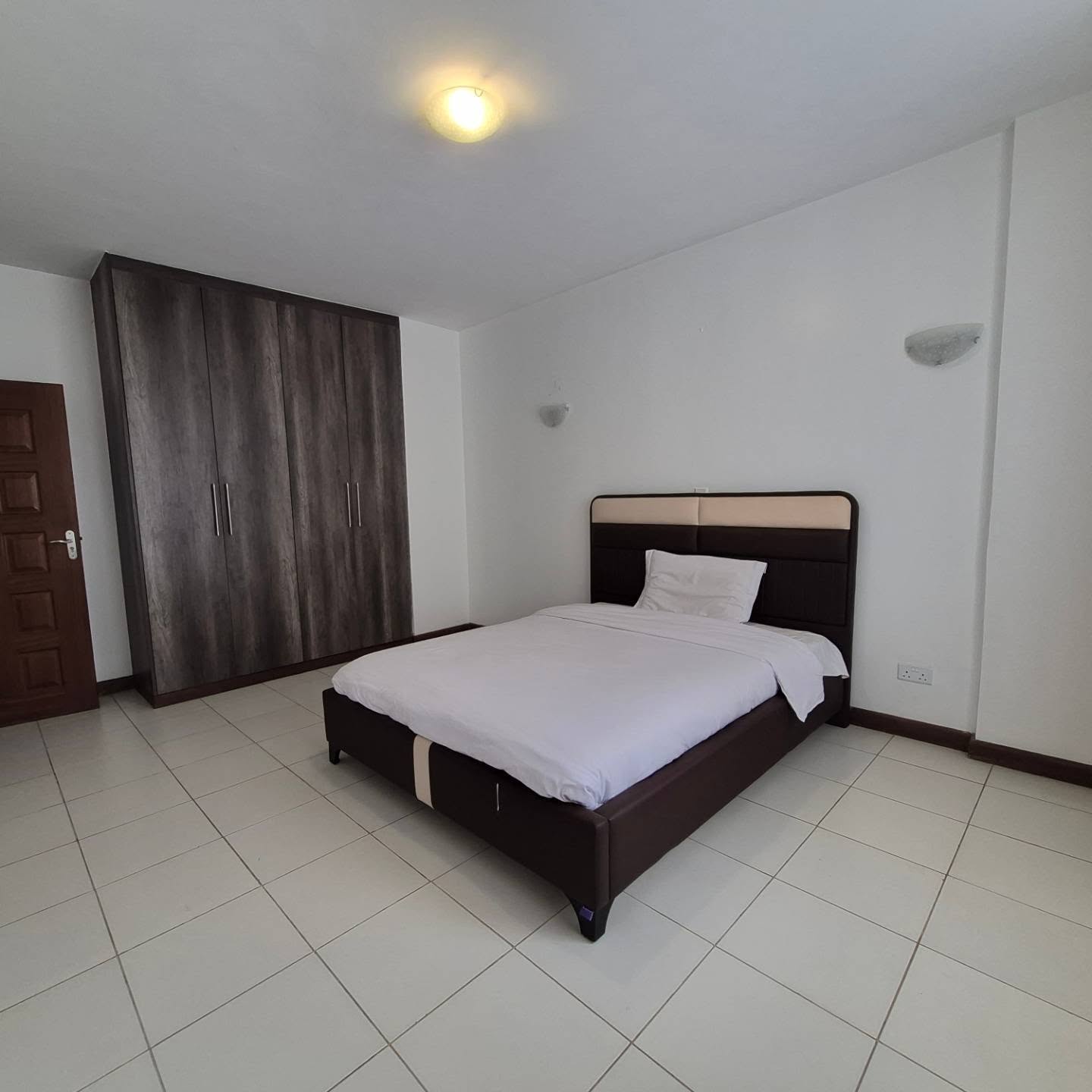 Modern 2 Bedroom Apartment For Rent In Westlands thumbnail 11