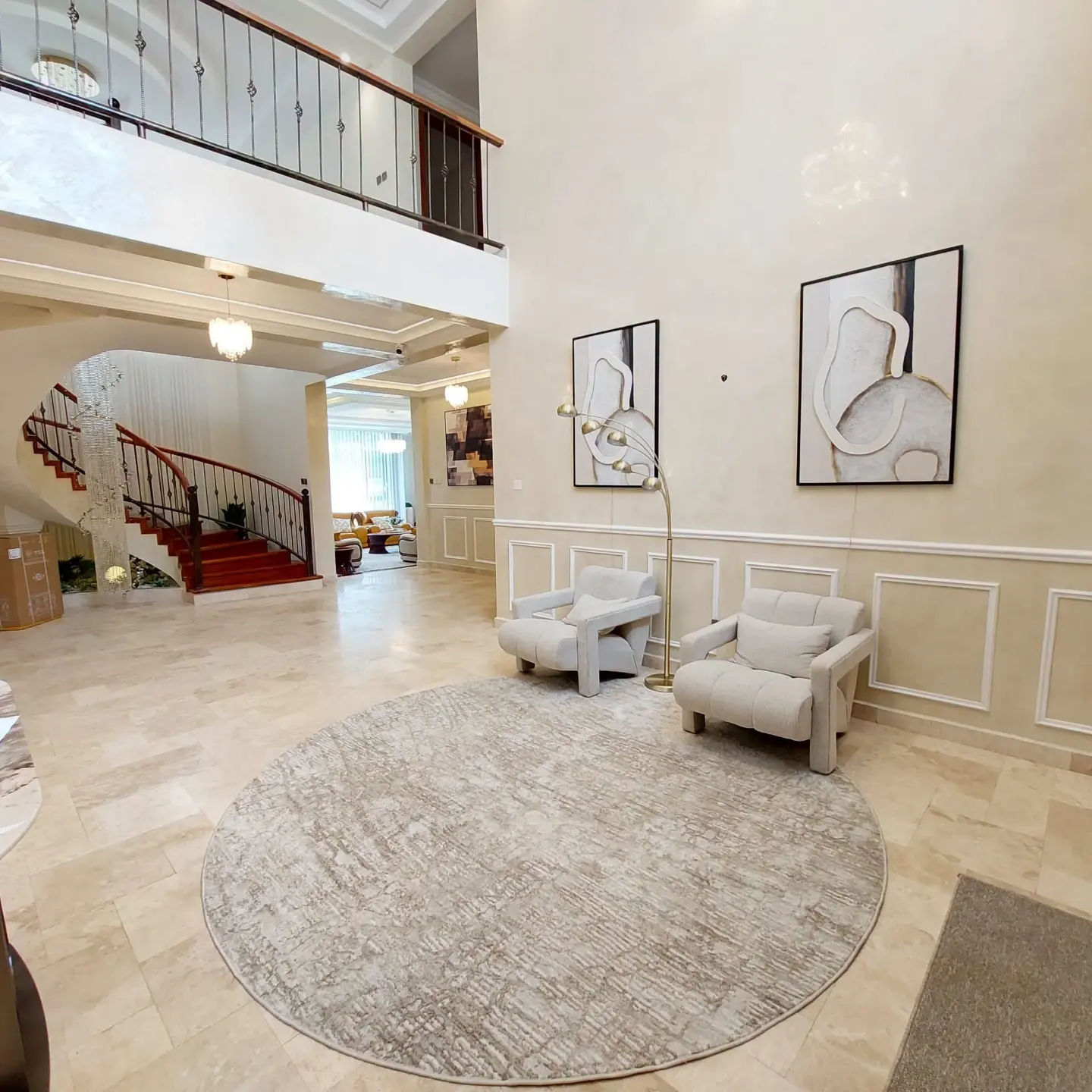 Modern 6 Bedroom Home For Sale In Nairobi thumbnail 14