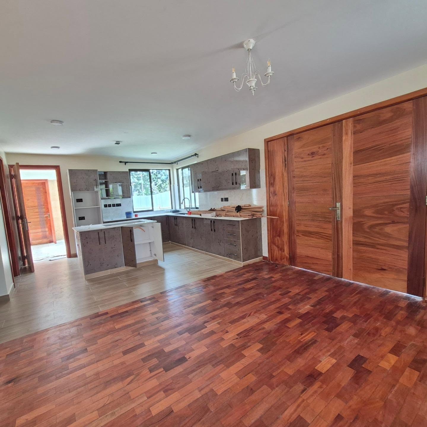 Modern 4 Bedroom Home For Rent In Karen thumbnail 4