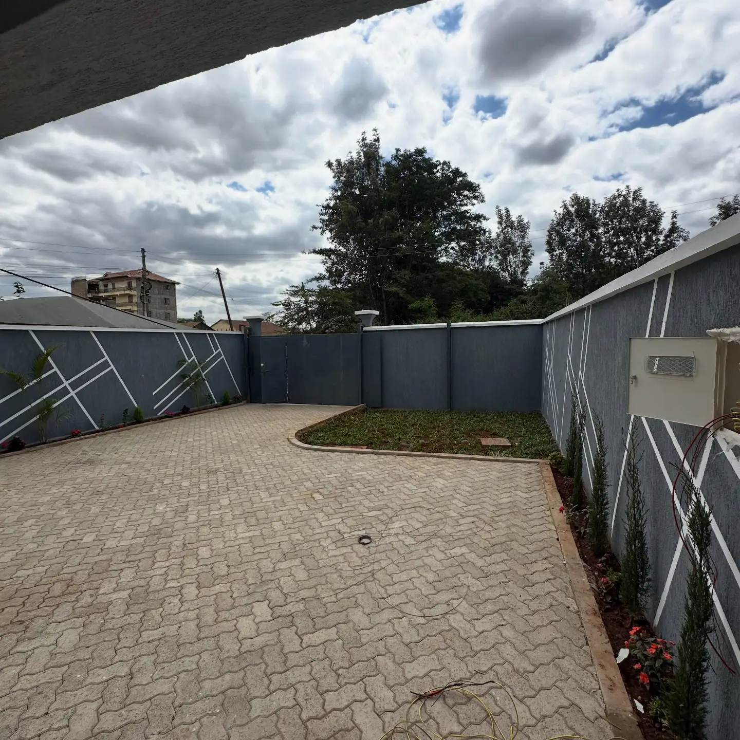 Spacious 4 Bedroom Standalone Home For Sale In Ruiru thumbnail 2