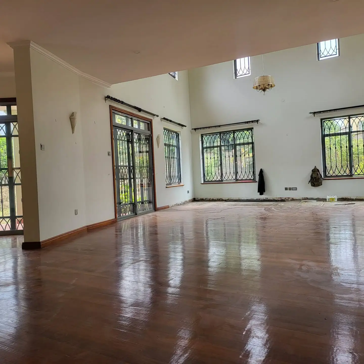 Modern 5 Bedroom House For Rent In Runda thumbnail 7