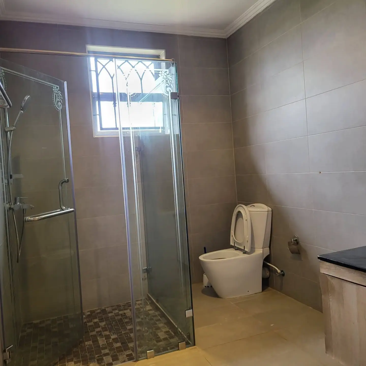 Modern 5 Bedroom House For Rent In Runda thumbnail 10