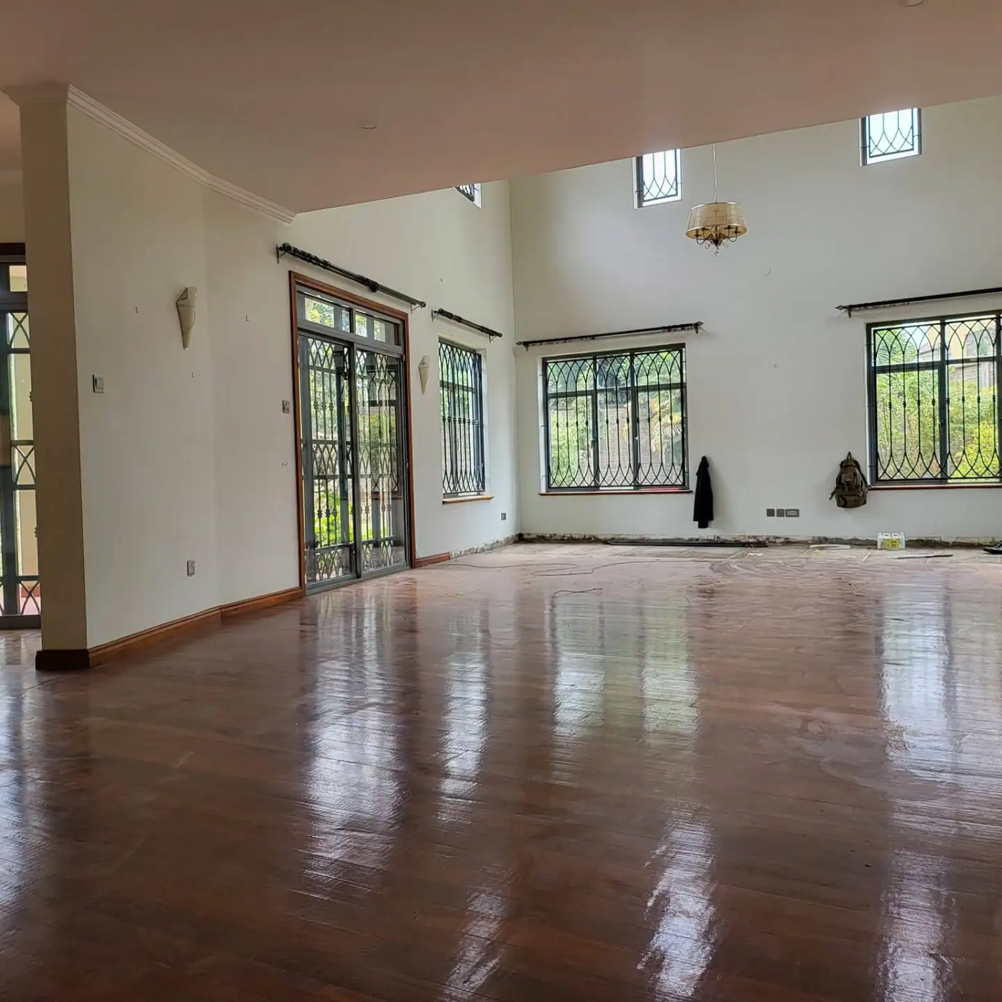 Modern 5 Bedroom House For Rent In Runda thumbnail 11
