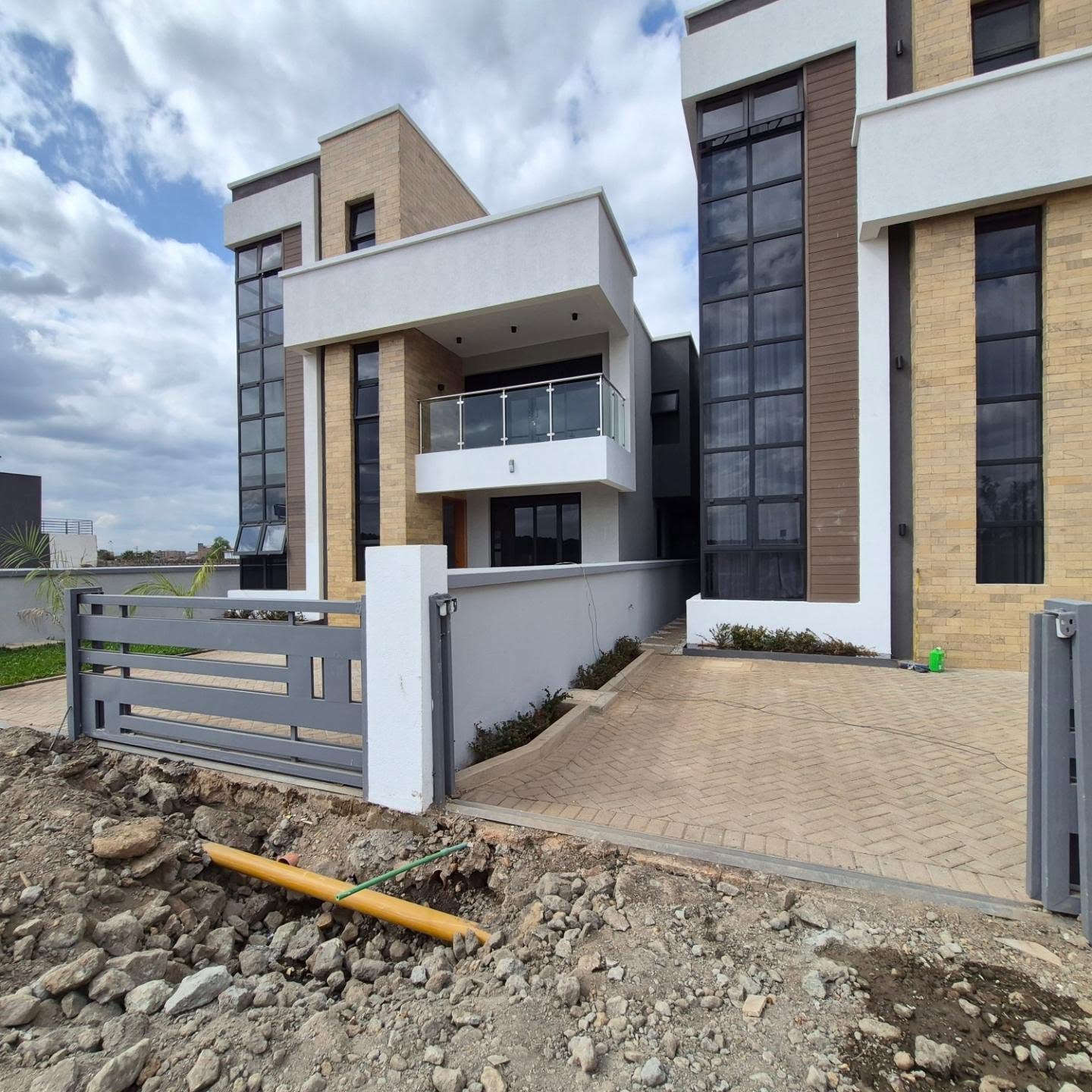 Modern 4 Bedroom Maisonette For Sale In Ruiru thumbnail 20