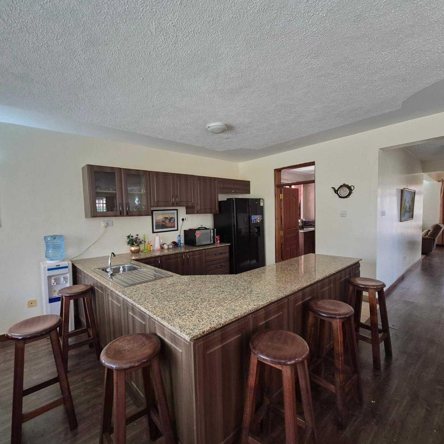 Furnished 5 Bedroom House For Rent thumbnail 5