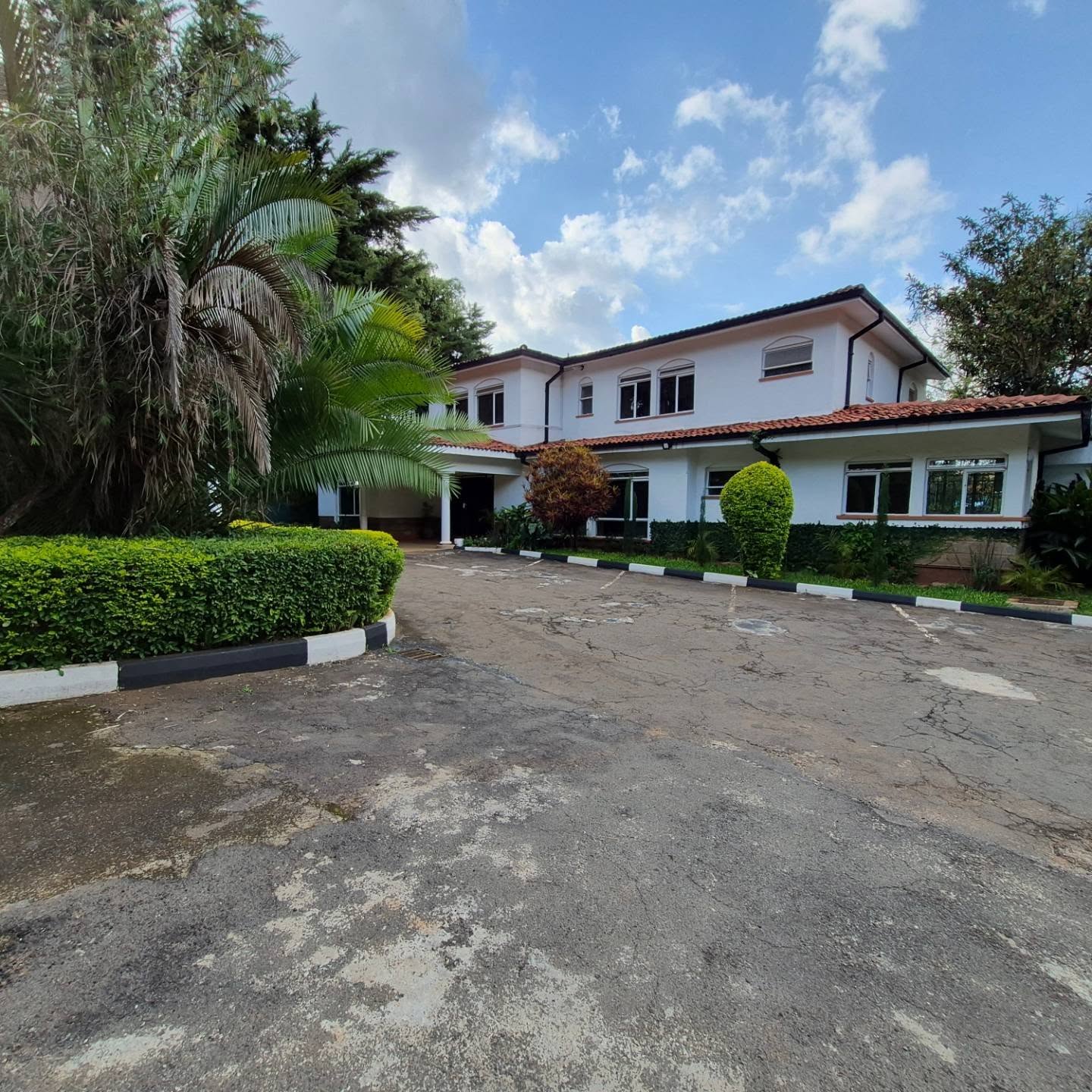 Spacious 5 Bedroom House For Rent In Gigiri — Gigiri, Nairobi