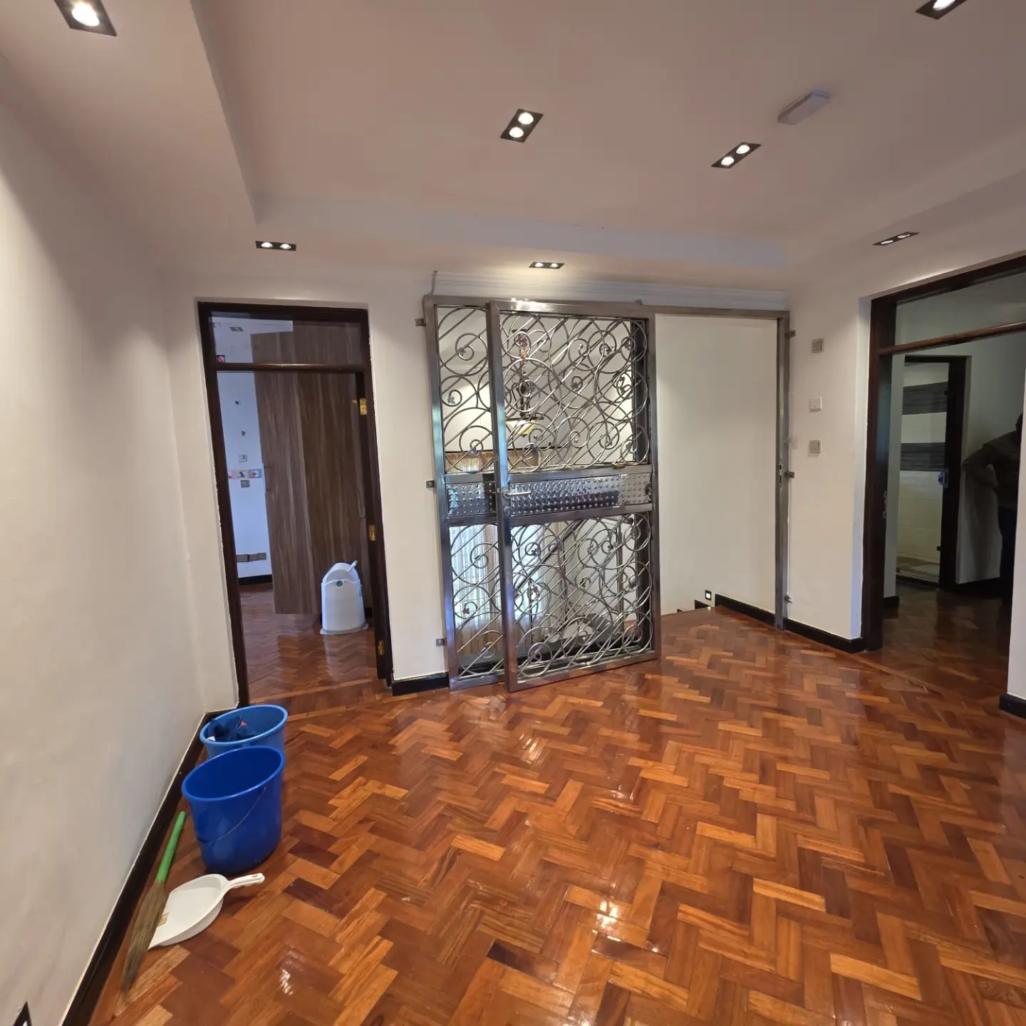 Luxury 5 Bedroom Townhouse For Sale In Kitisuru thumbnail 8