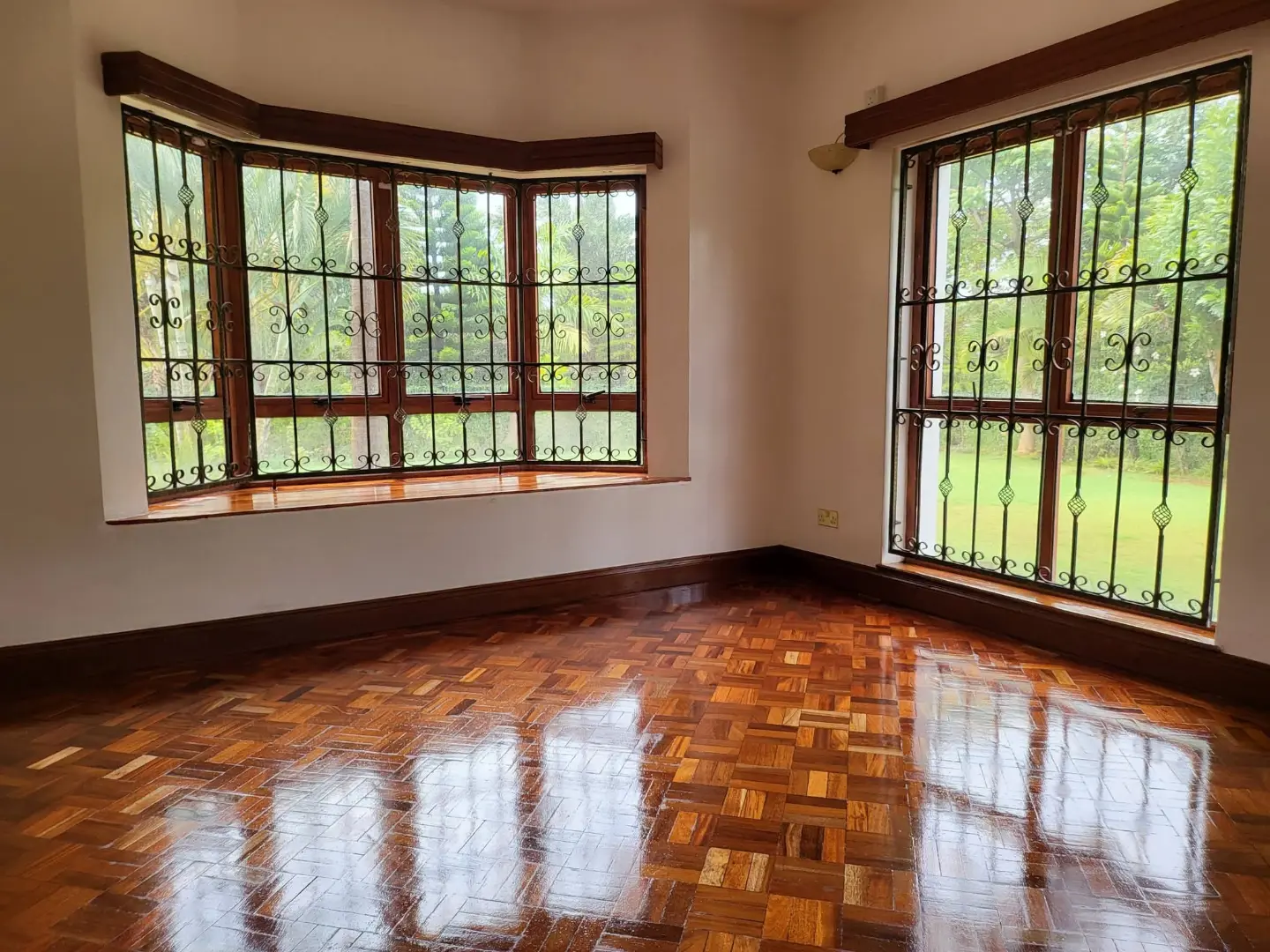 5 Bedroom All-Ensuite House with DSQ For Rent In Runda thumbnail 10
