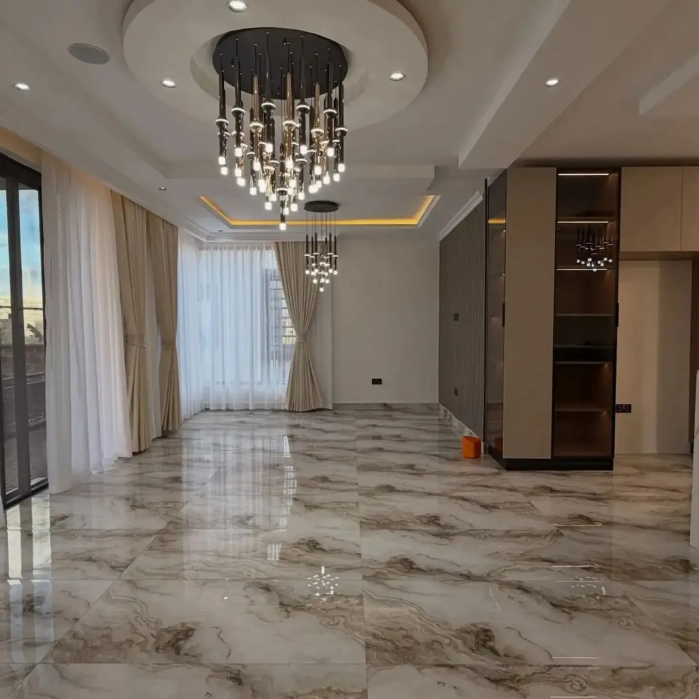 6-Bedroom All-Ensuite Luxury Mansion For Sale In Ruiru thumbnail 3