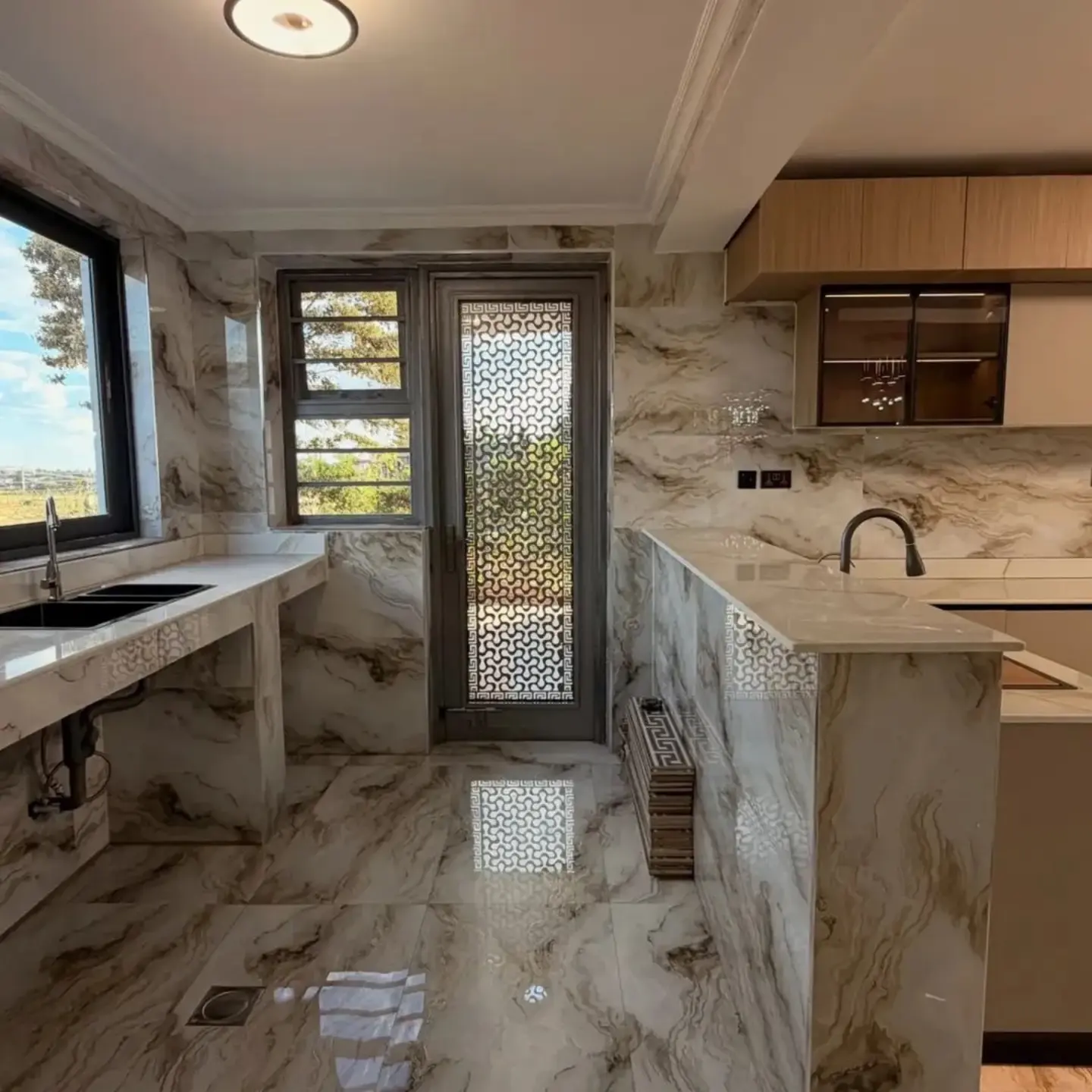 6-Bedroom All-Ensuite Luxury Mansion For Sale In Ruiru thumbnail 7