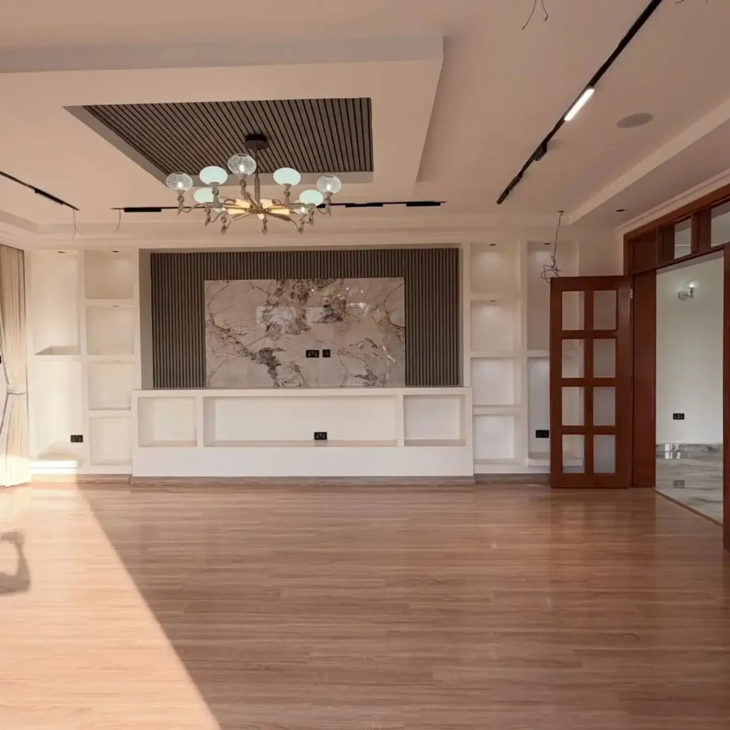 6-Bedroom All-Ensuite Luxury Mansion For Sale In Ruiru thumbnail 15