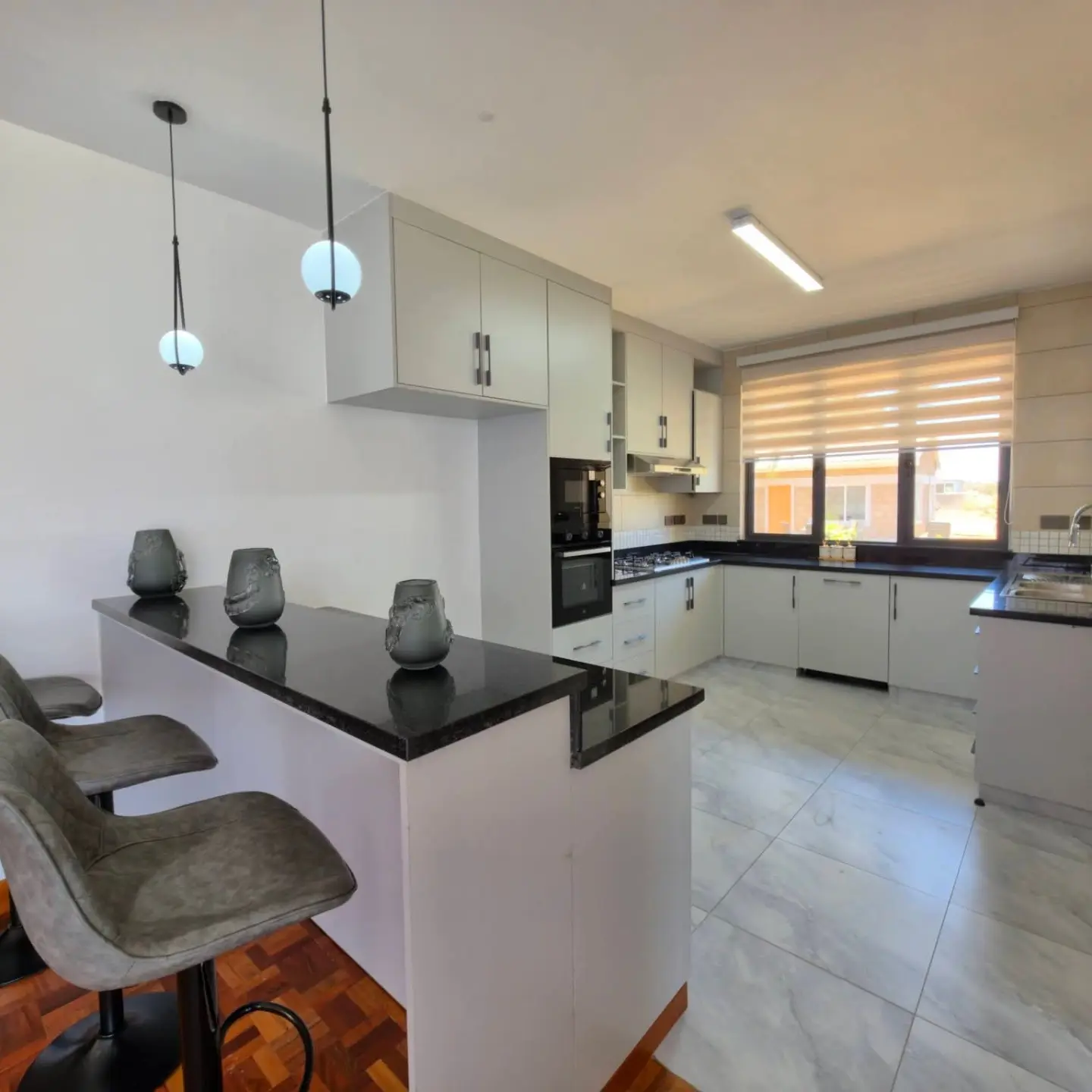 Modern 4 Bedroom Home In Ruiru thumbnail 7