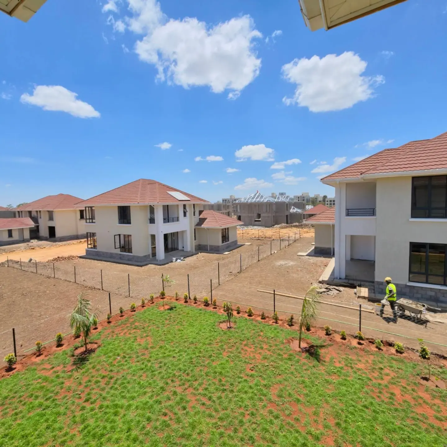 Modern 4 Bedroom Home In Ruiru thumbnail 15