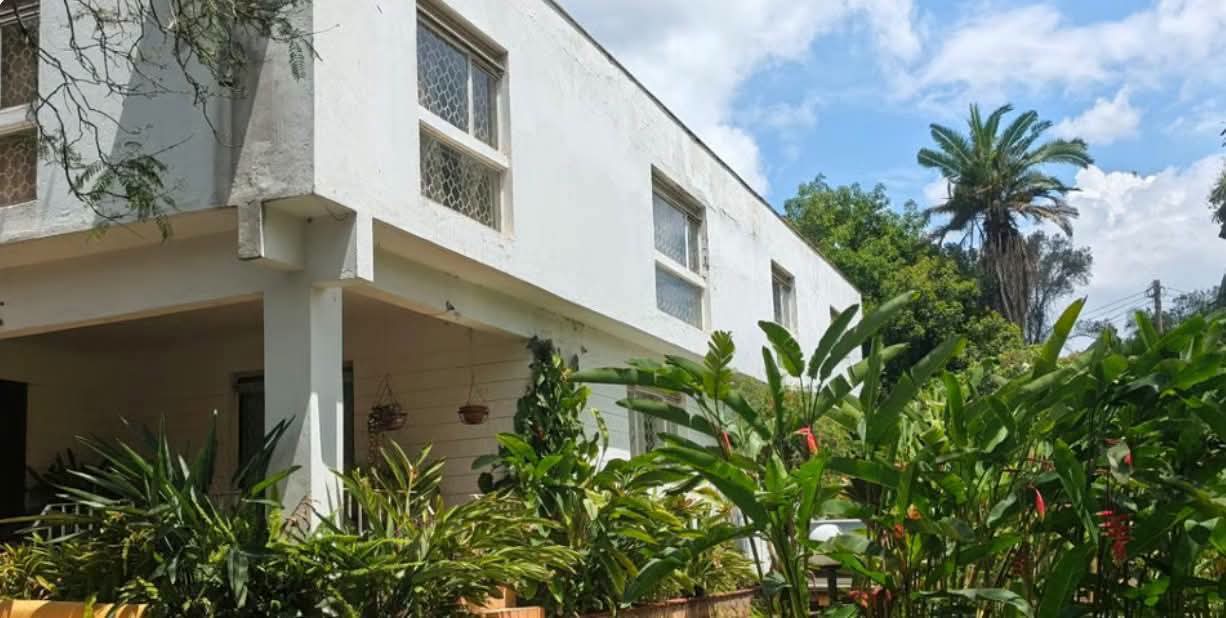 Luxury 5 Bedroom House For Sale In Nairobi thumbnail 5