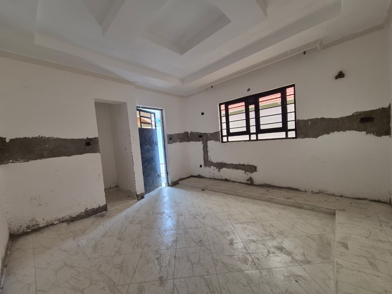 Modern 3 Bedroom Bungalow For Sale In Ruiru thumbnail 4