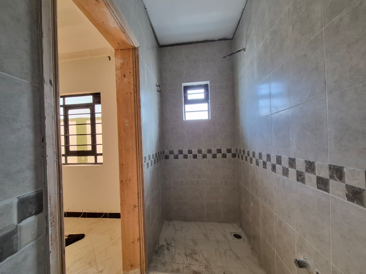 Modern 3 Bedroom Bungalow For Sale In Ruiru thumbnail 9