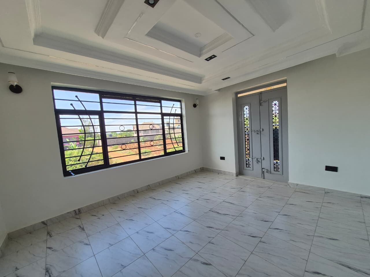 Modern 5 Bedroom Maisonette For Sale In Ruiru thumbnail 7