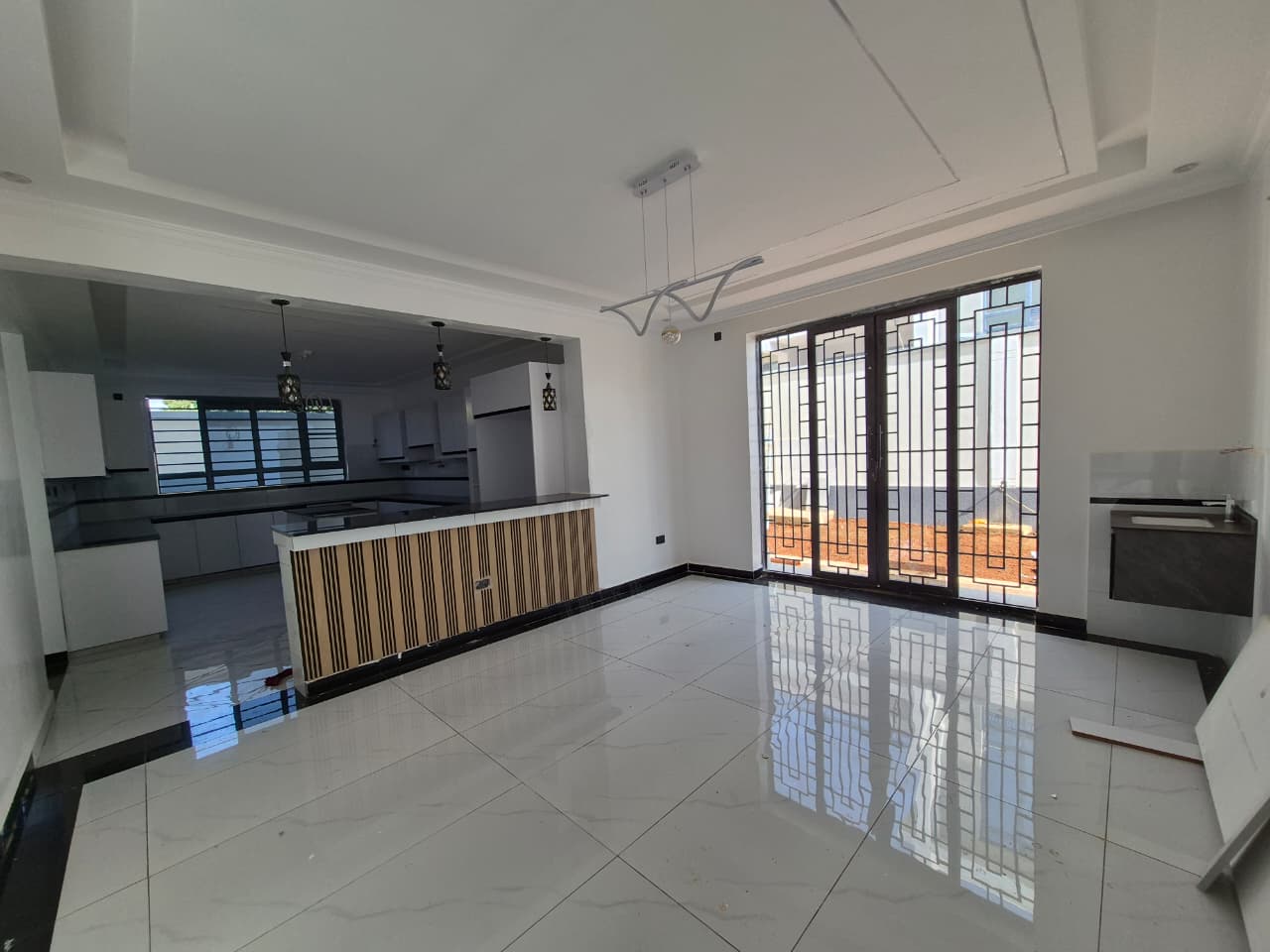 Modern 4 Bedroom Home For Sale In Ruiru thumbnail 6