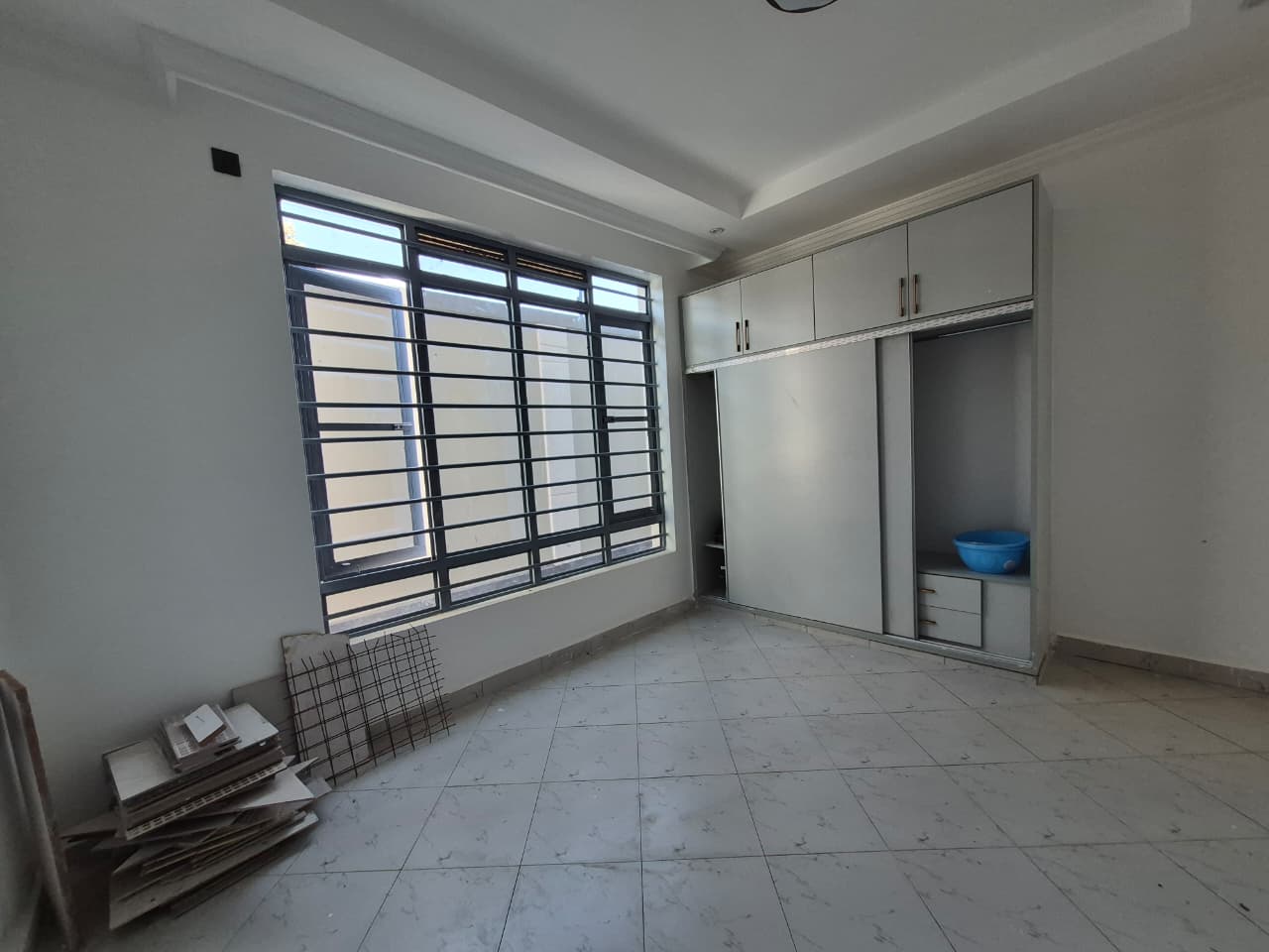Modern 4 Bedroom Home For Sale In Ruiru thumbnail 9