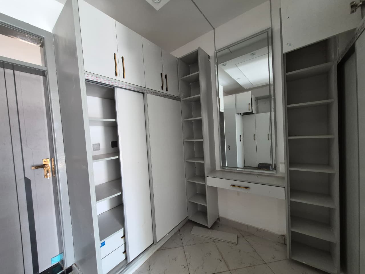 Modern 4 Bedroom Home For Sale In Ruiru thumbnail 10