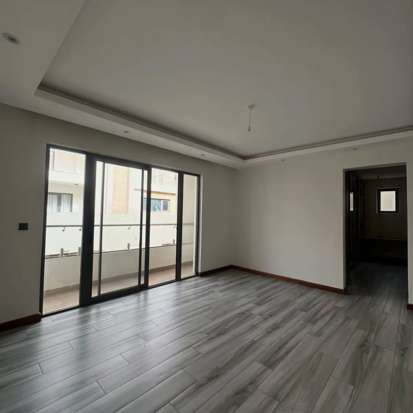 Spacious 6 Bedroom Villa For Sale In Lavington thumbnail 4