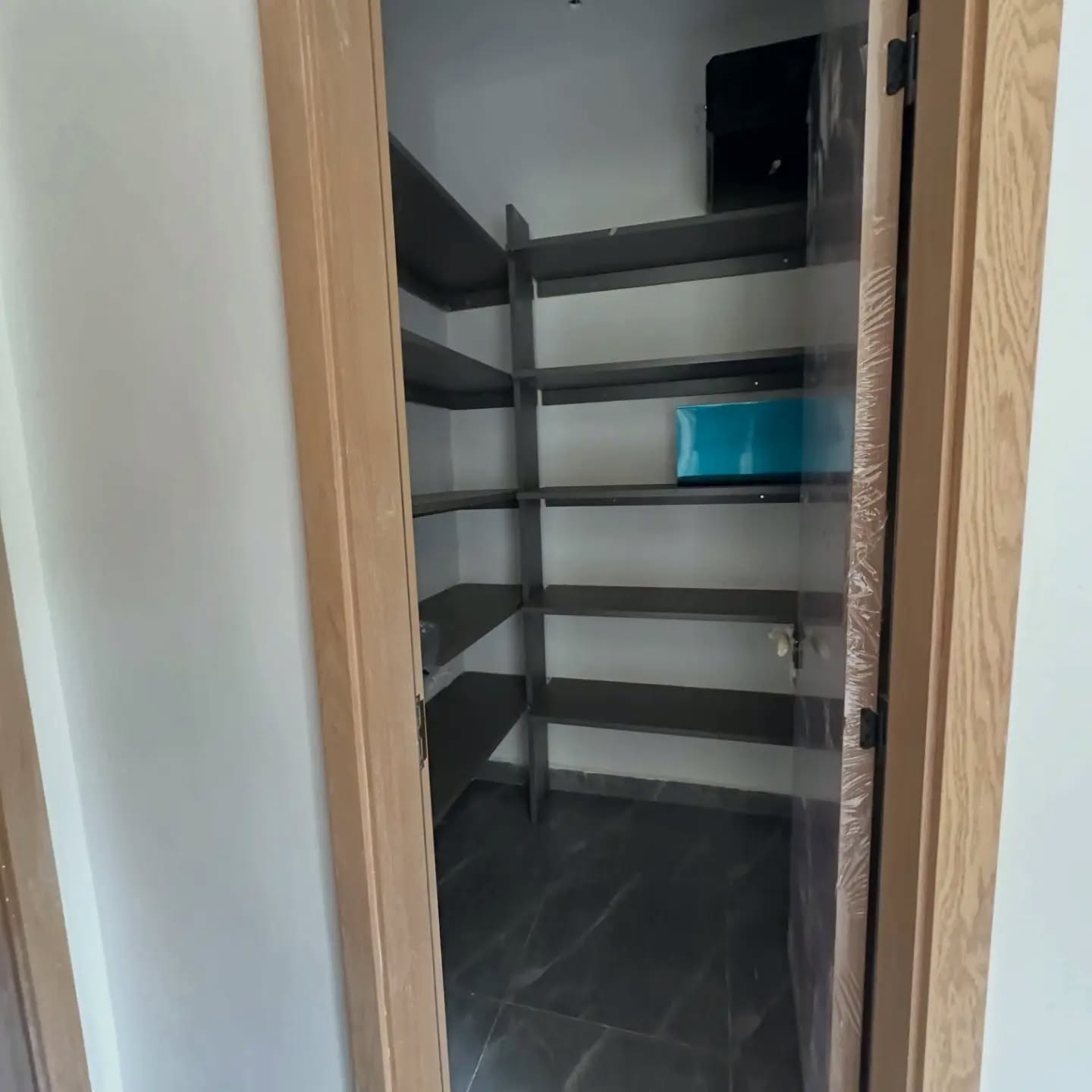 Spacious 6 Bedroom Villa For Sale In Lavington thumbnail 17