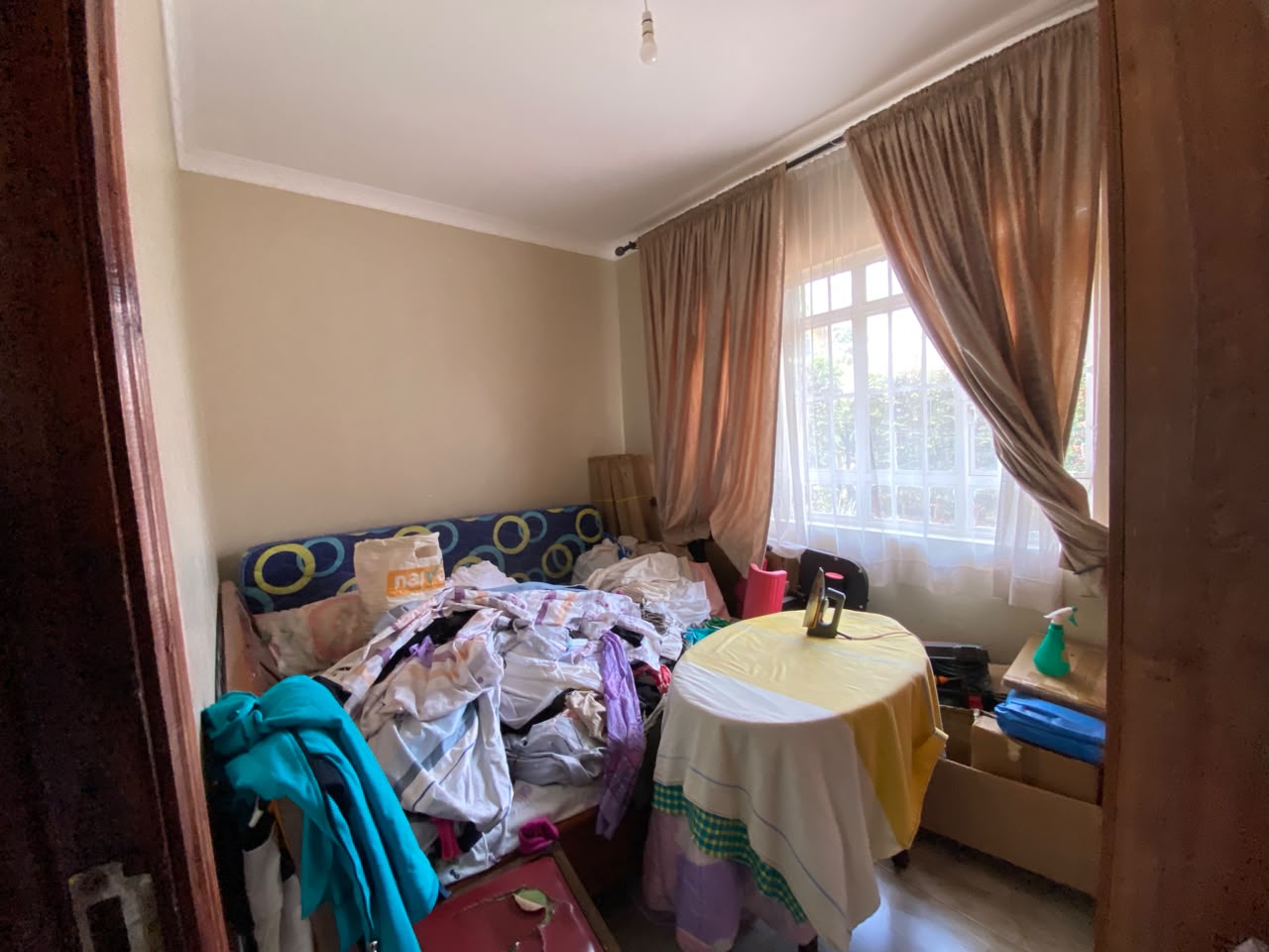 Spacious 3 Bedroom House For Sale thumbnail 15
