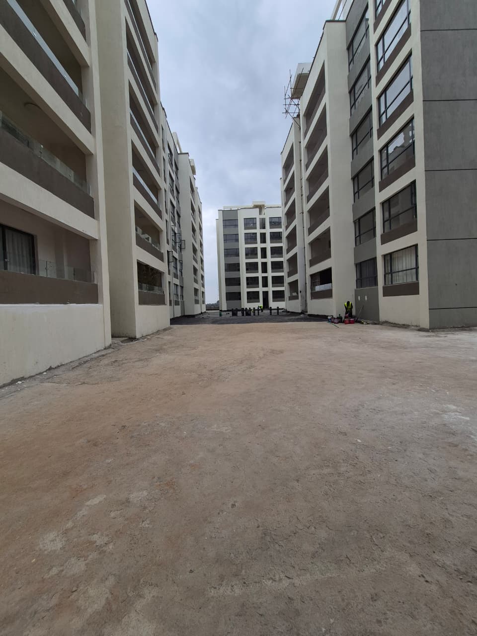 6040 Vista 2 Bedroom Apartment For Sale In Windsor, Nairobi thumbnail 2