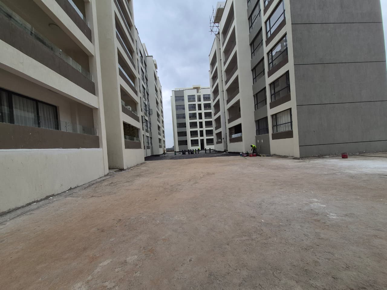 6040 Vista 3 Bedroom Apartment For Sale In Windsor Nairobi thumbnail 4