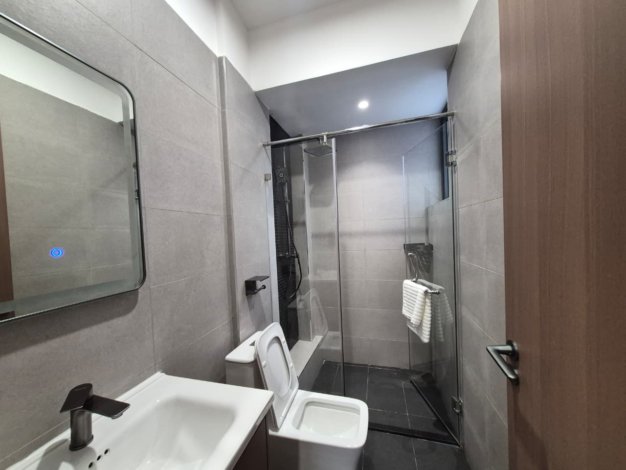 6040 Vista 3 Bedroom Apartment For Sale In Windsor Nairobi thumbnail 13