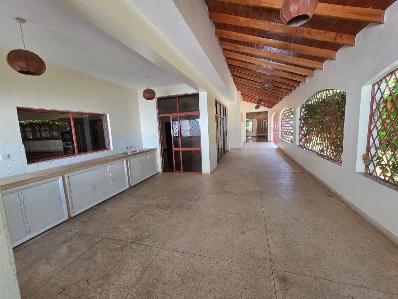 Luxury 5 Bedroom House For Rent In Nairobi thumbnail 9