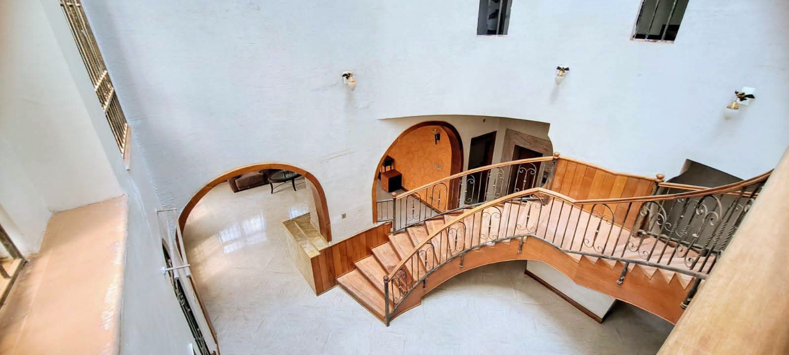 Spacious 6 Bedroom Home With DSQs & Swimming Pool For Sale thumbnail 11