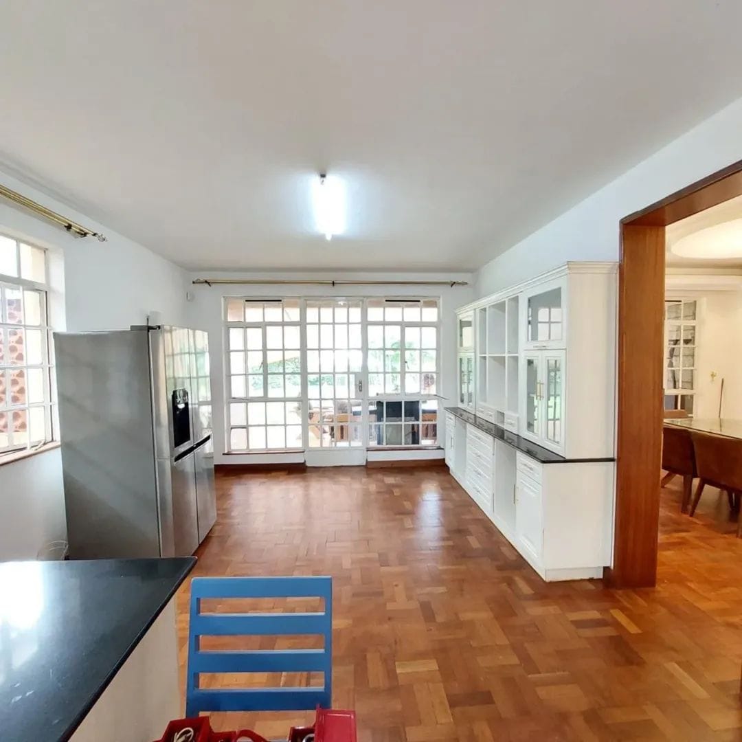 Modern 4 Bedroom Home For Sale In Westlands thumbnail 10
