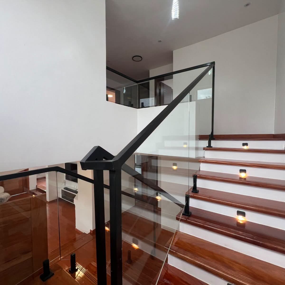 Luxury 4 Bedroom Villa For Rent In Runda thumbnail 12