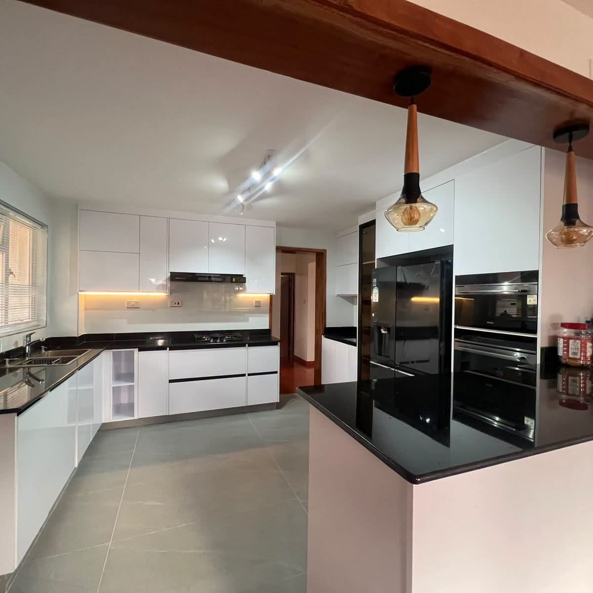 Luxury 4 Bedroom Villa For Rent In Runda thumbnail 15